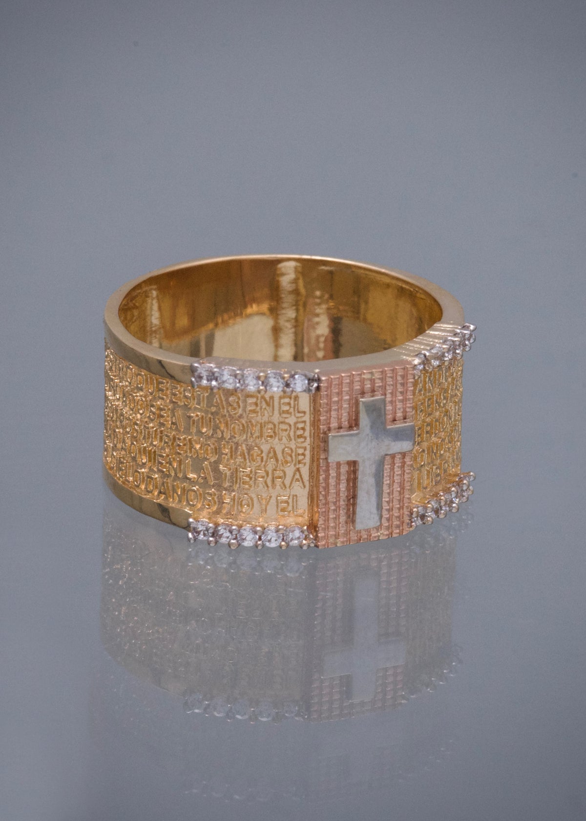 Anillo Cruz con Swarovski Blanco 8.65gr / Talla 9 1/4 — Tres Oros