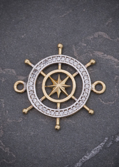 Herraje timon con brujula swarovski blanco 2.2gr / Largo 2.4cm / Oro Amarillo Nac B