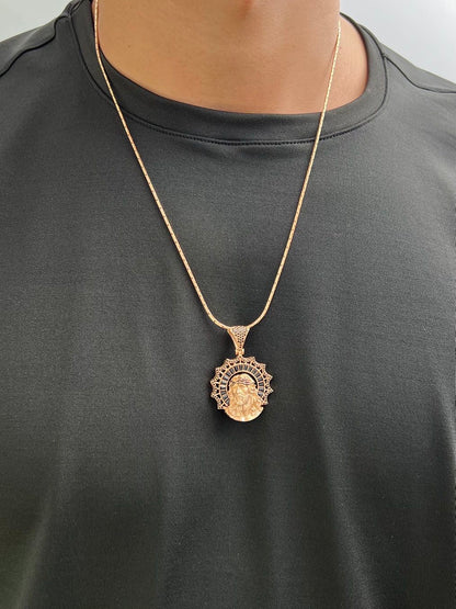 Dije rostro de jesus con swarovski negro 10.85gr / Largo 4.3cm / Oro Rosado Nac P