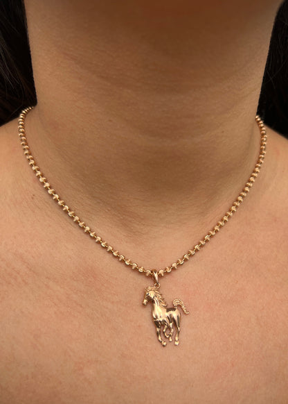 Dije caballo 2.6gr / Largo 3.2cm / Oro Rosado Nac M