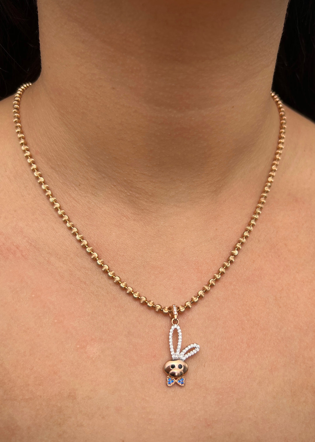 Dije conejo con swarovski 2.45gr / Largo 3cm — Oro Rosado