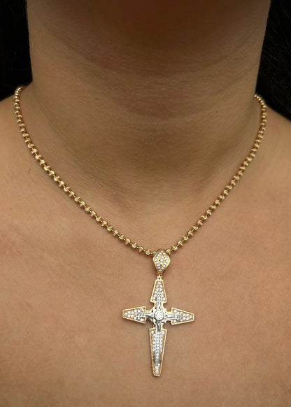 Dije cruz con swarovski blanco 8.25gr / Largo 5.2cm / Dos Oros Nac M