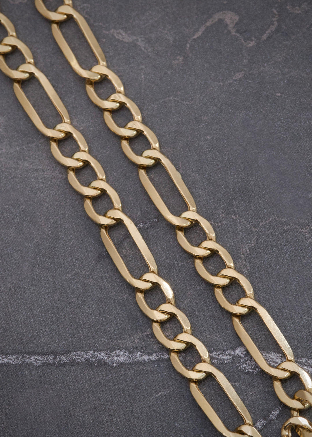 Cadena figaro 10.7gr / Largo 60cm — Oro Amarillo