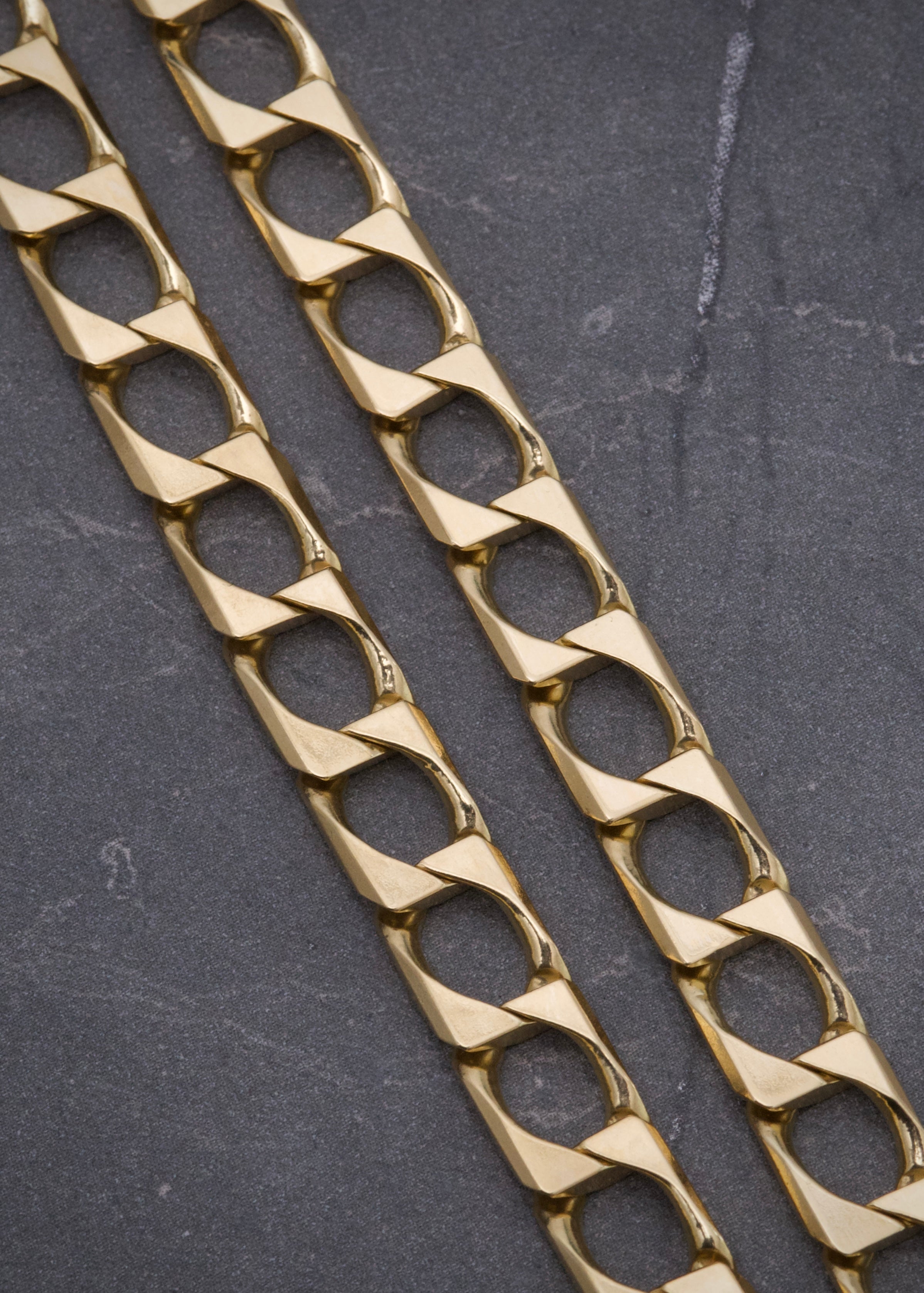 Cadena pancer 67.25gr / Largo 57cm / Oro Amarillo italy cte B