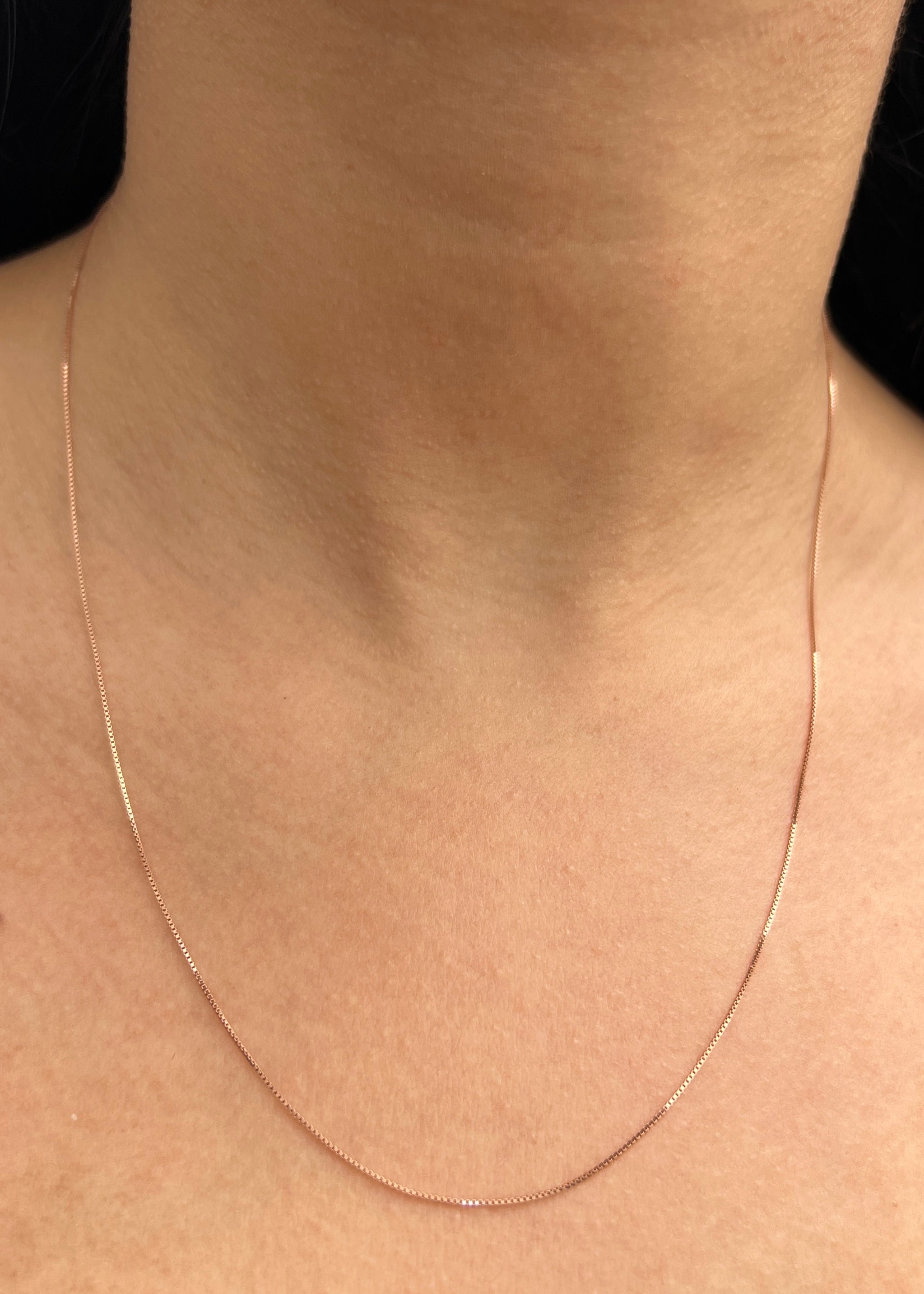Cadena Veneciana 1.3gr / 50cm / 0.6mm — Oro Rosado