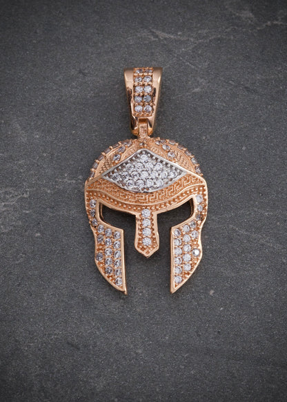 Dije gladiador con swarovski blanco 3.25gr / Largo 3cm / Oro Rosado Nac B