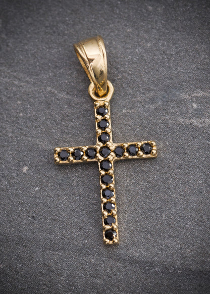 Dije cruz con swarovski negro 0.85gr / Largo 2.2cm / Oro Amarillo Nac B