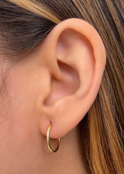 Candongas lisas 0.75gr / Largo 1.5cm / Oro Amarillo Nac B