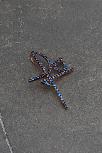 Dije fe con swarovski azul 2.8gr / Largo 3.7cm / Oro Rosado Nac P