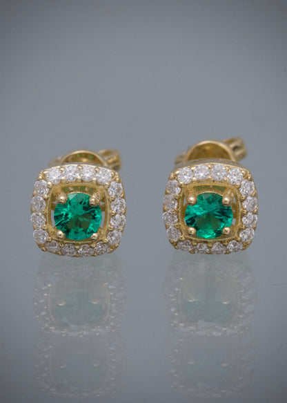 Topos con 80pts de moissanitas 3.8gr / Largo 0.7cm / Oro Amarillo (Joya) B