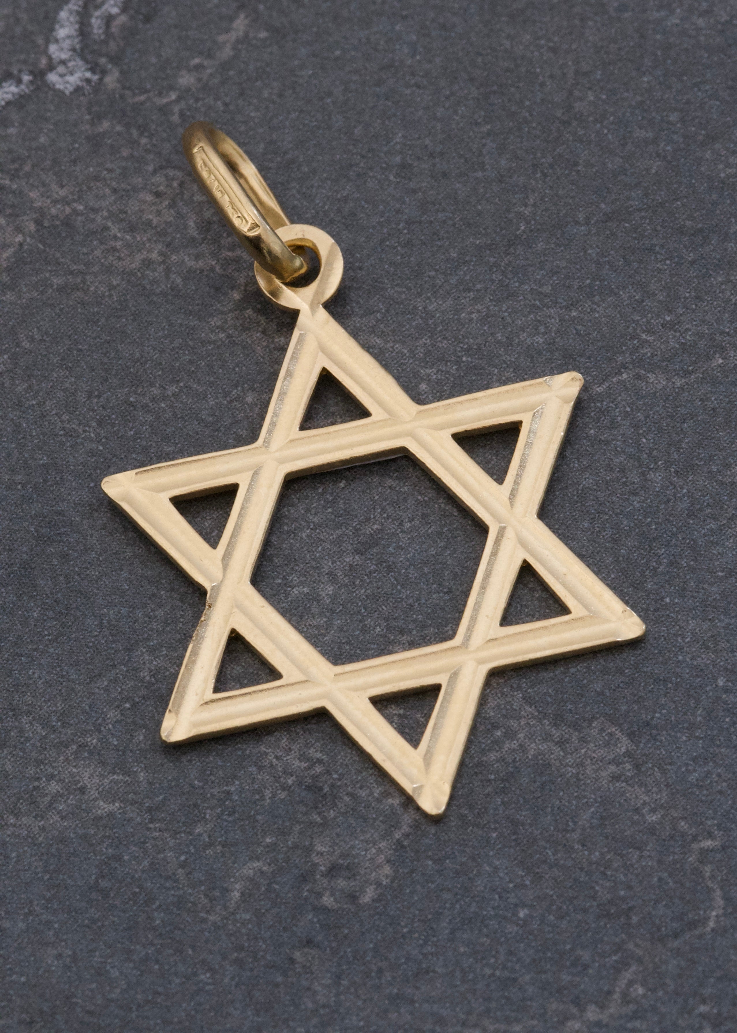 Dije Estrella de David 2.25gr / 3.5cm / 21.7mm — Oro Amarillo