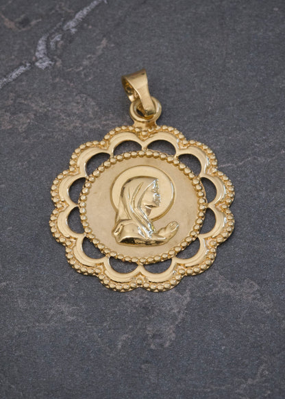 Dije Virgen 1.5gr / 3cm / 22.5mm — Oro Amarillo