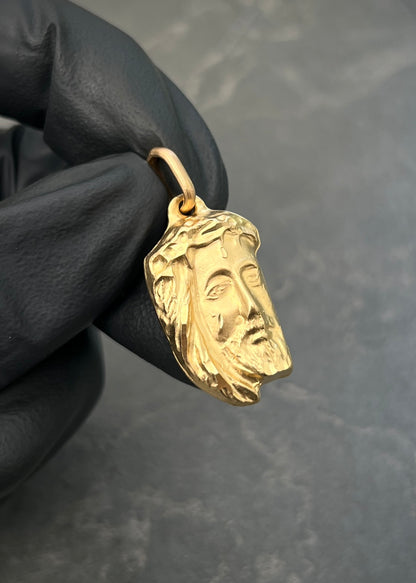 Dije Rostro de Jesus 2.8gr / 3.1cm / 15mm — Oro Amarillo