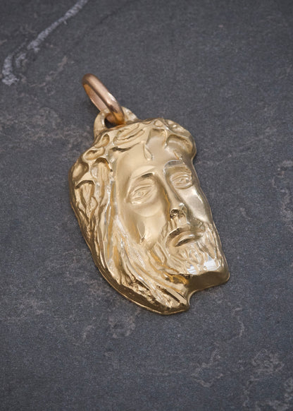 Dije Rostro de Jesus 2.8gr / 3.1cm / 15mm — Oro Amarillo