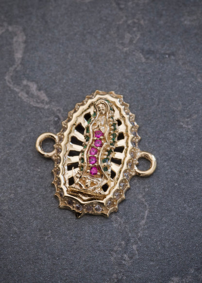 Herraje Virgen de Guadalupe con Swarovski 2.2gr / 1.5cm / 17mm — Oro Amarillo
