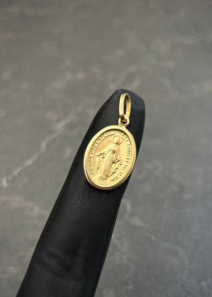 Dije Virgen de la Milagrosa 1.2gr / 2.4cm / 12.3mm — Oro Amarillo