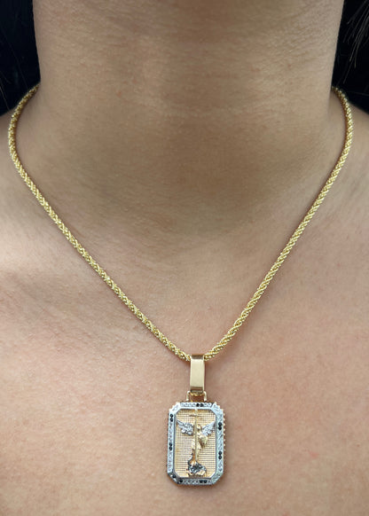 Dije Arcangel San Miguel con Swarovski Blanco y Negro 5.9gr / 4cm / 18mm — Oro Amarillo