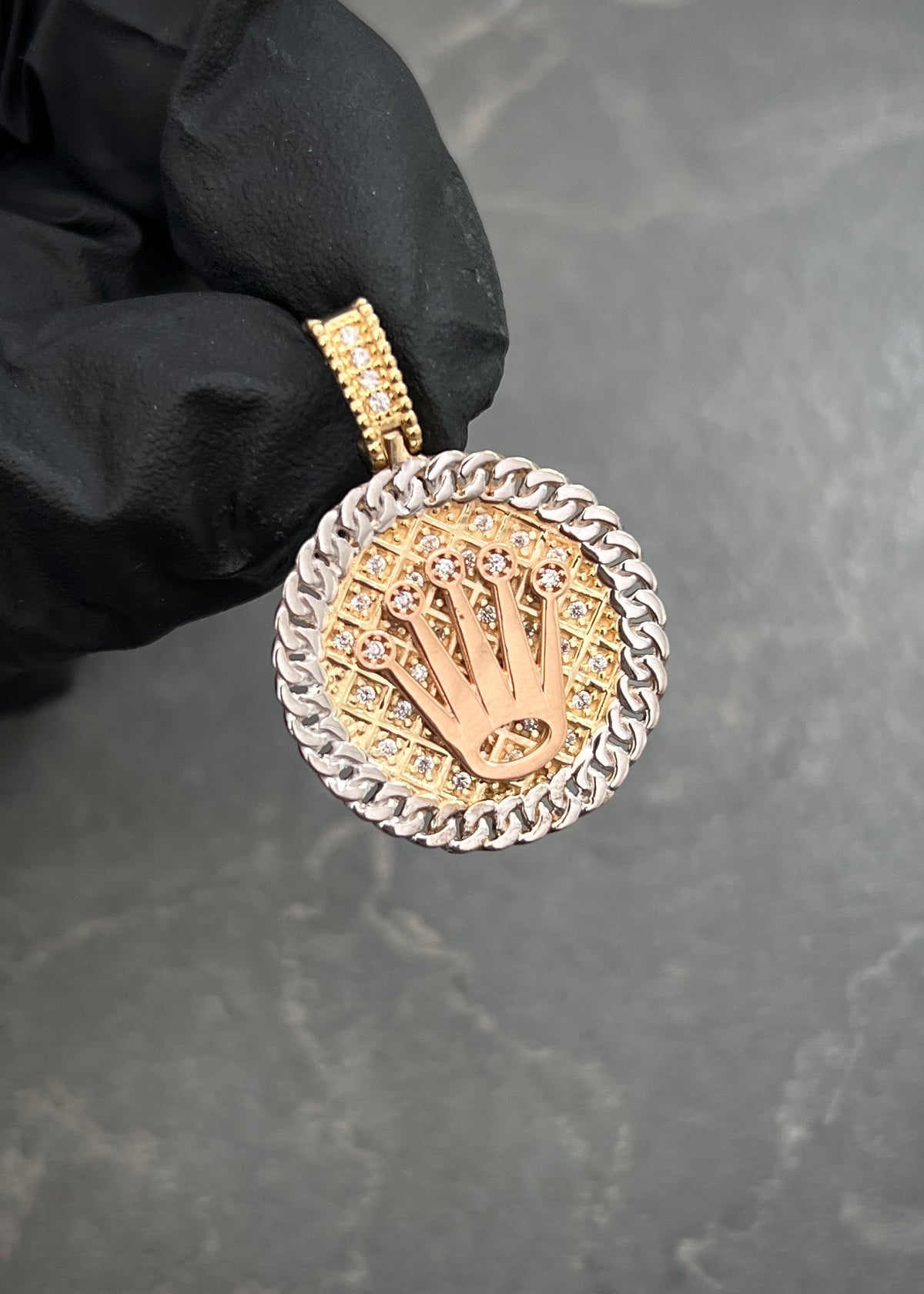 Dije Rx con Swarovski Blanco 5.7gr / 3cm / 21mm — Dos Oros