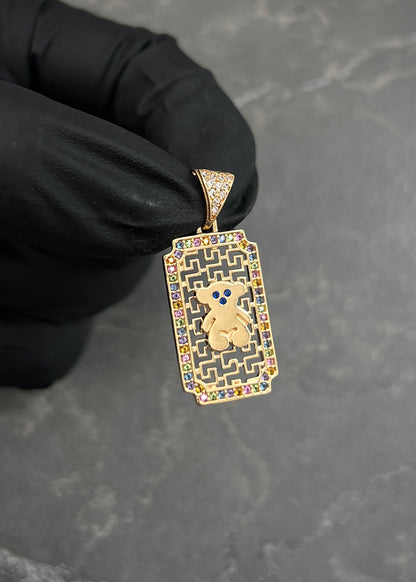 Dije Oso Th con Swarovski Multicolor 3gr / 3cm / 13mm — Oro Amarillo