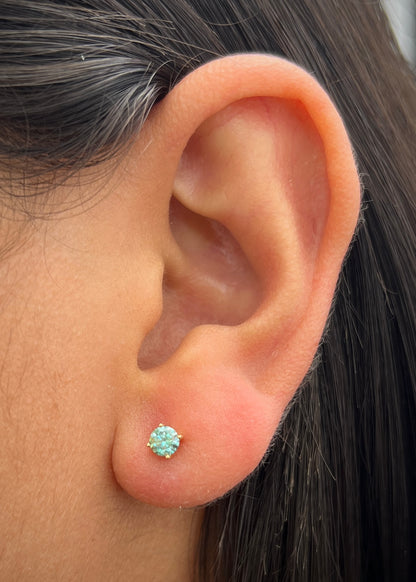 Topos con 48pts de Moissanita 0.65gr / 0.4cm / 4mm — Oro Amarillo