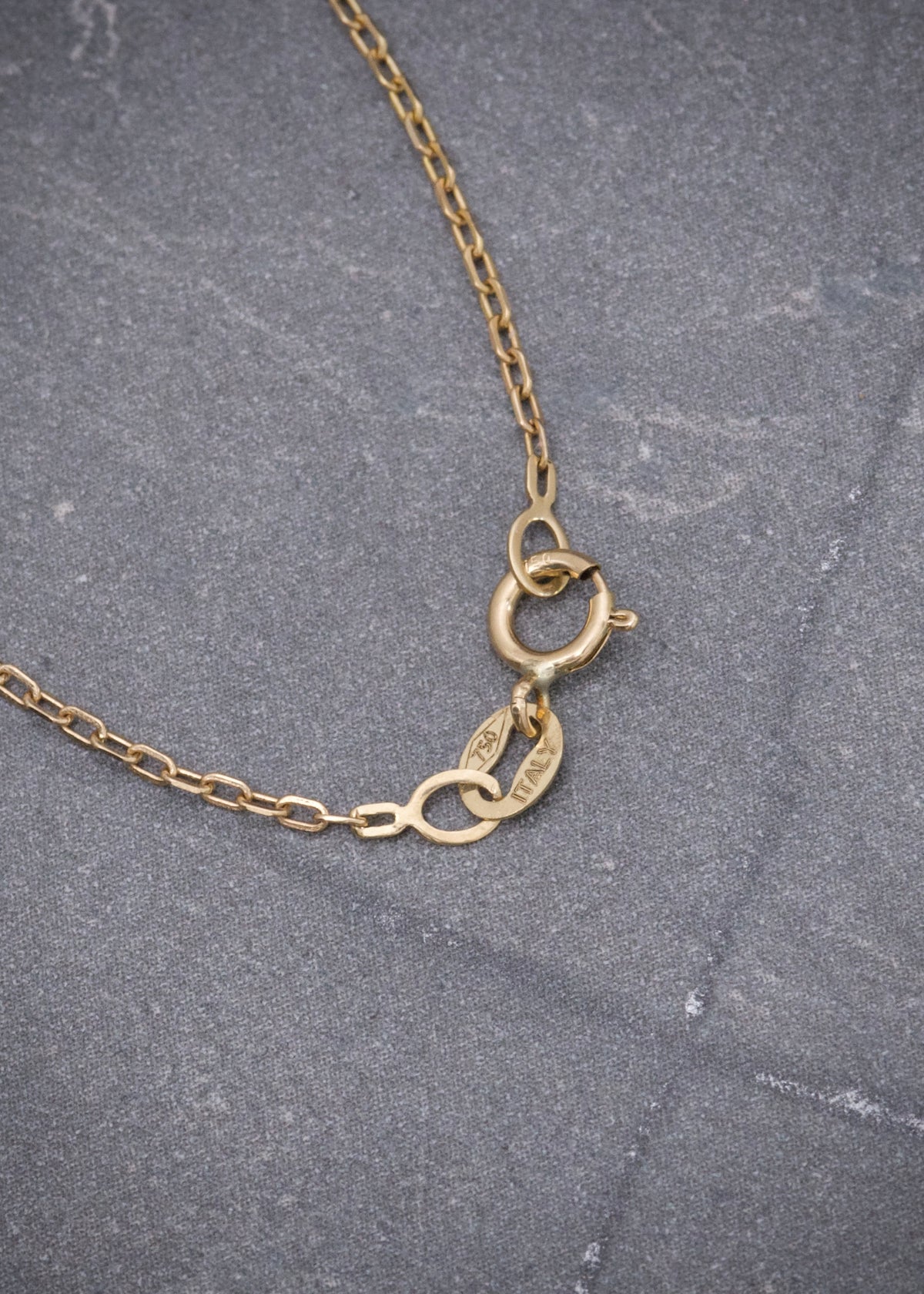 Cadena Aro Seguido 1.4gr / 45cm / 1.1mm — Oro Amarillo