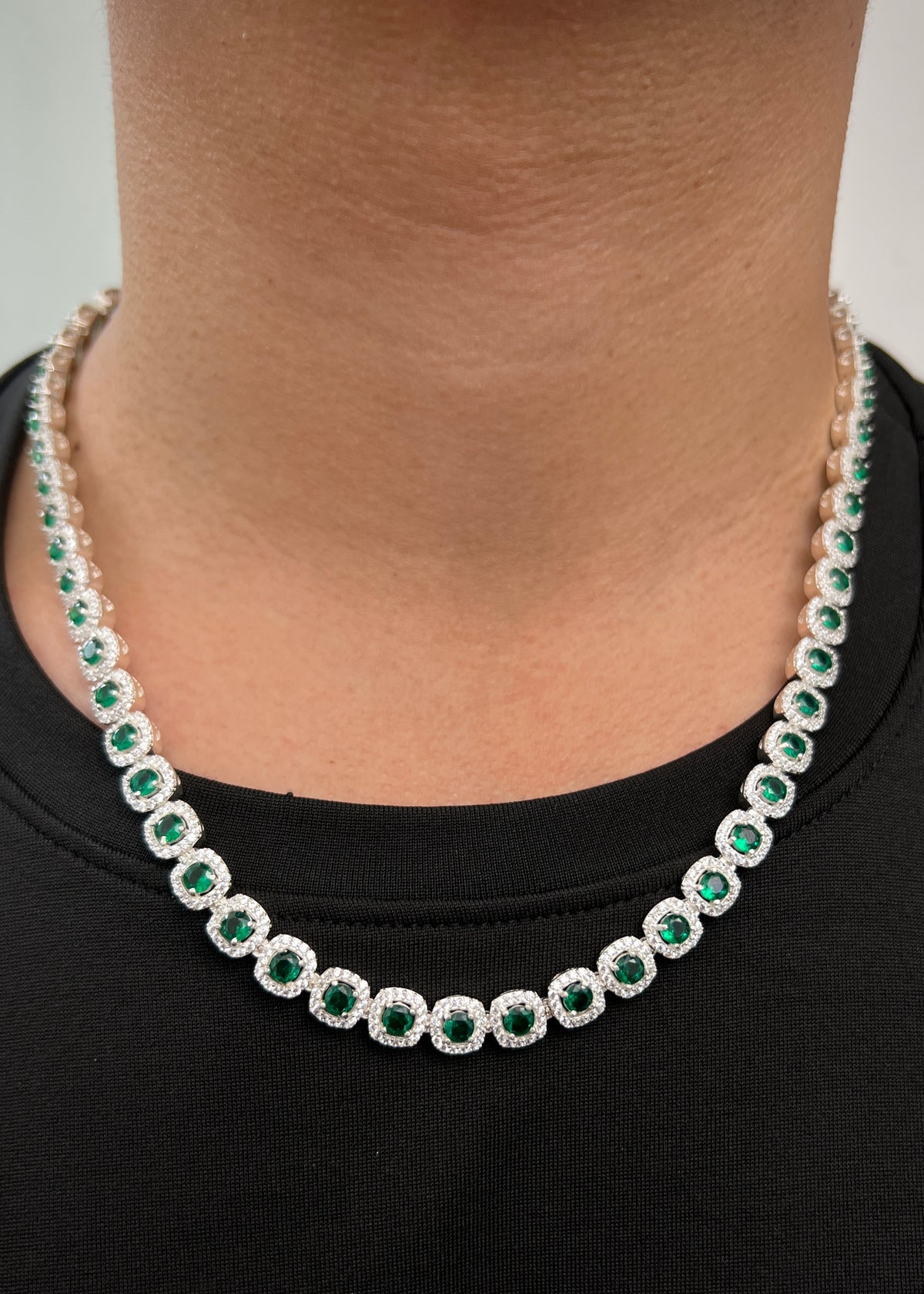 Cadena Tenis con Swarovski Verde y Blanco 57.7gr / 55cm / 7.6mm — Plata 925