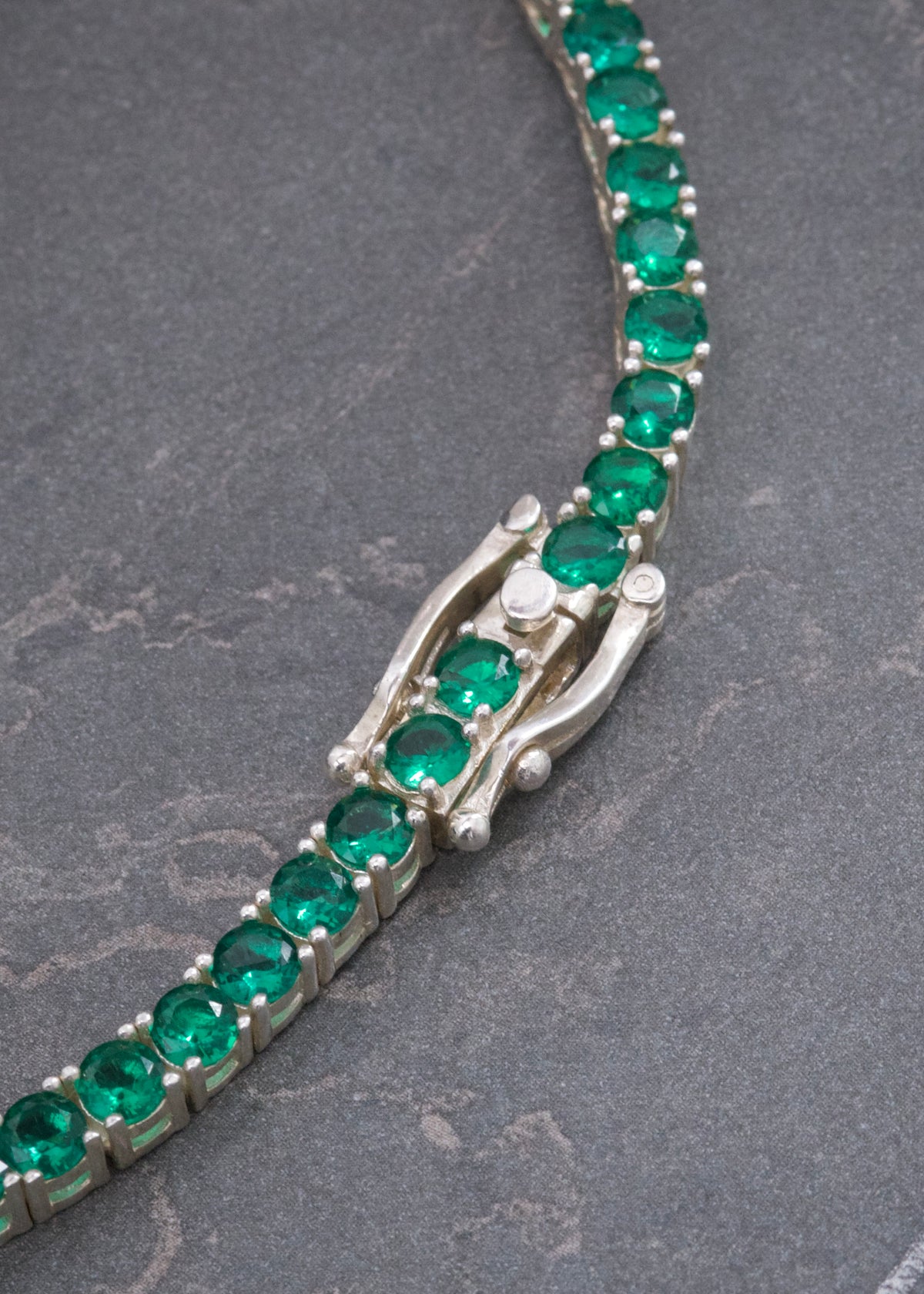 Cadena Tenis con Swarovski Verde 46.2gr / 50cm / 4.1mm — Plata 925