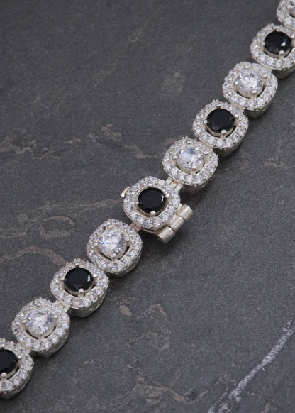 Cadena Tenis con Swarovski Negro y Blanco 62.3gr / 55cm / 7.6mm — Plata 925