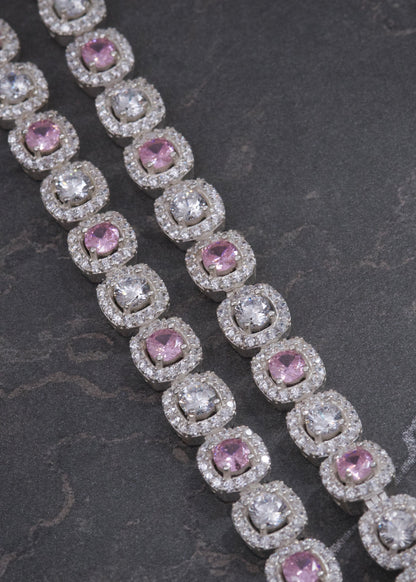 Cadena Tenis con Swarovski Rosado y Blanco 52.4gr / 45cm / 7.6mm — Plata 925