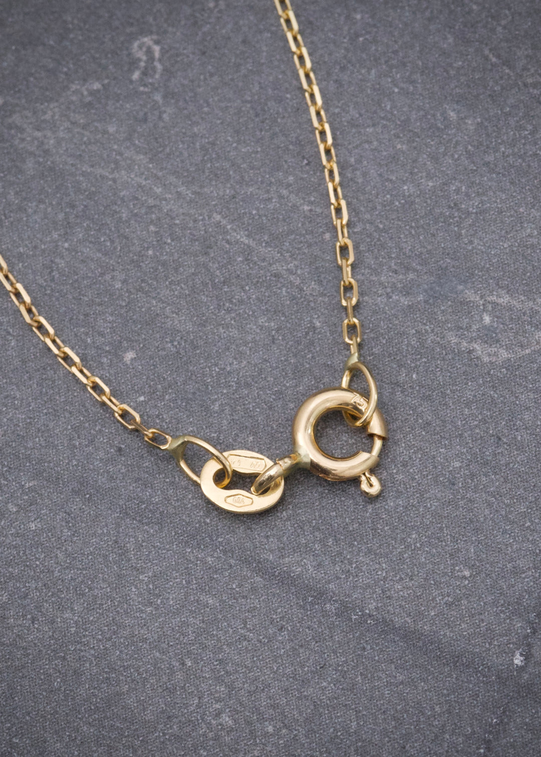 Cadena Aro Seguido 1.5gr / 45cm / 1mm — Oro Amarillo