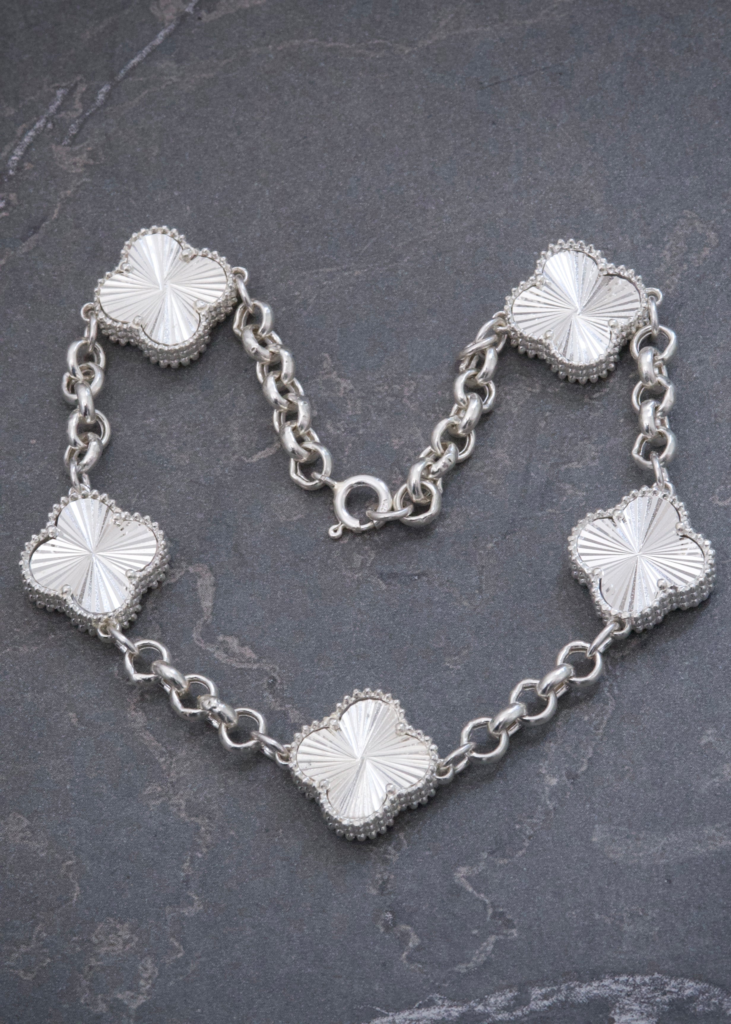 Pulso Lucky Clover Diamantado 12.4gr / 20cm / 13.9mm — Plata 925
