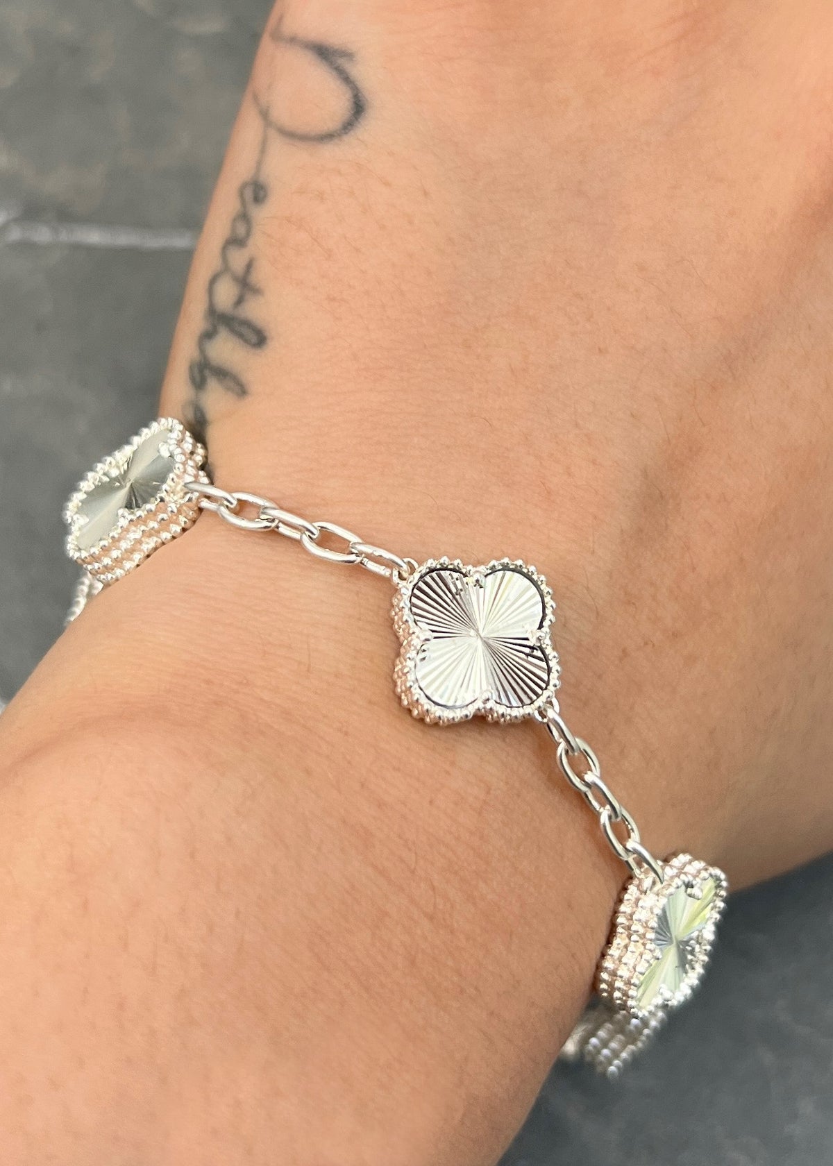Pulso Lucky Clover Diamantado 14.4gr / 20cm / 13.9mm — Plata 925