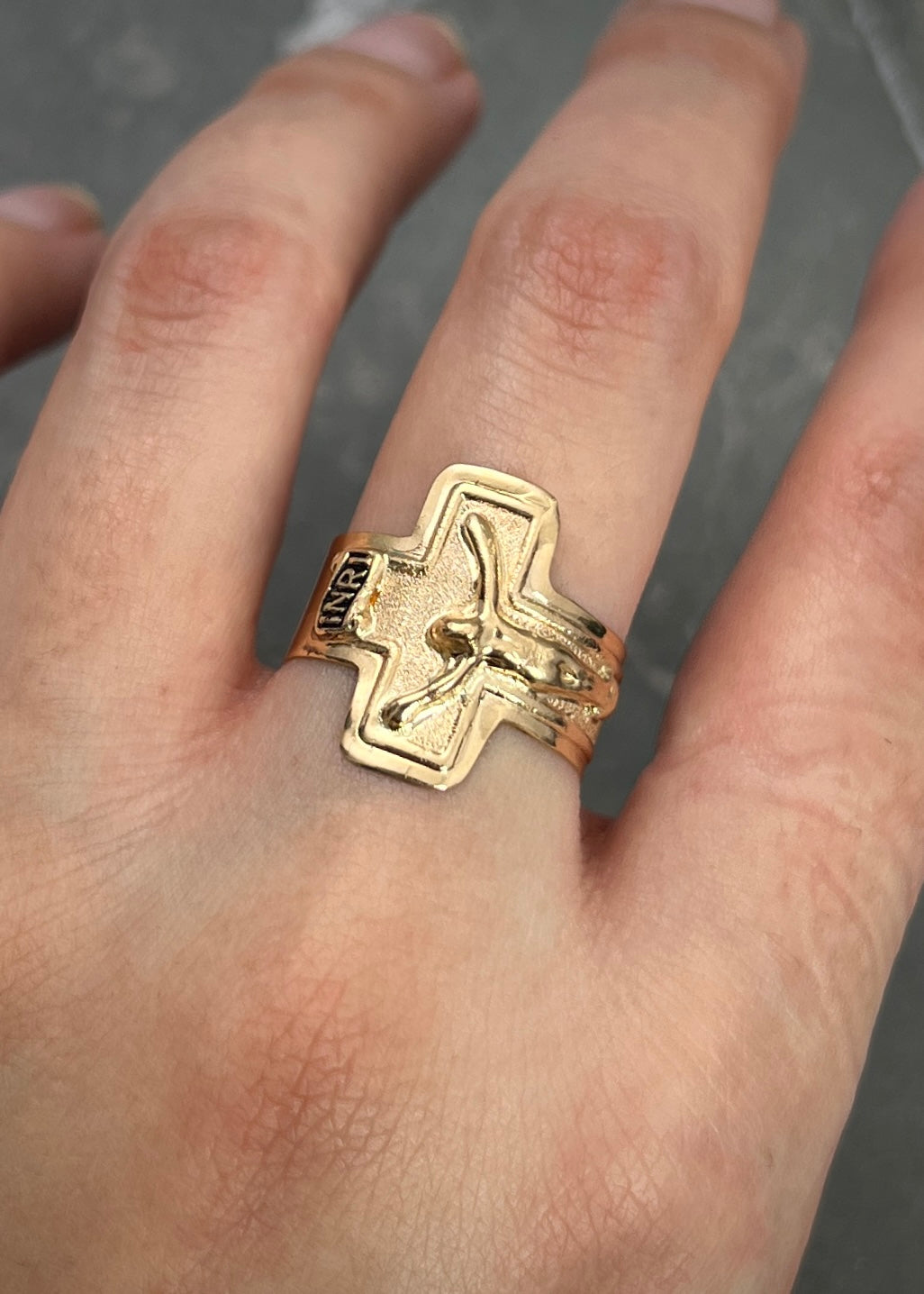 Anillo cristo 3gr / TALLA 7 / Oro Amarillo Nac B