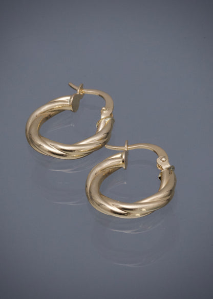 Candongas semi entorchadas 1.7gr / Largo 1.7cm — Oro Amarillo