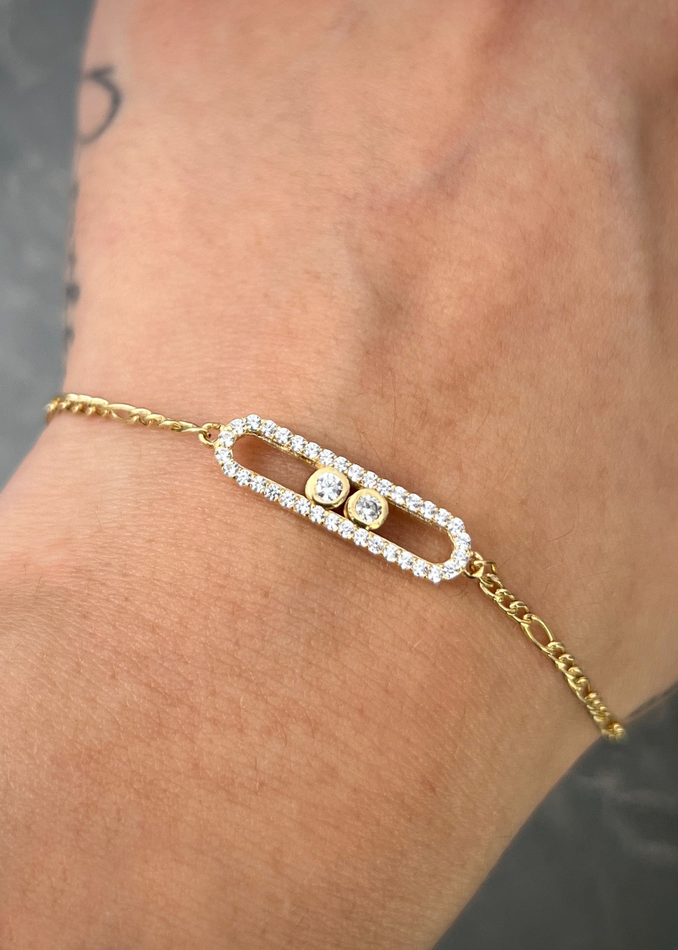 Pulso MK con swarovski blanco 2.6gr / Largo 17.5cm / Oro Amarillo italy cte M