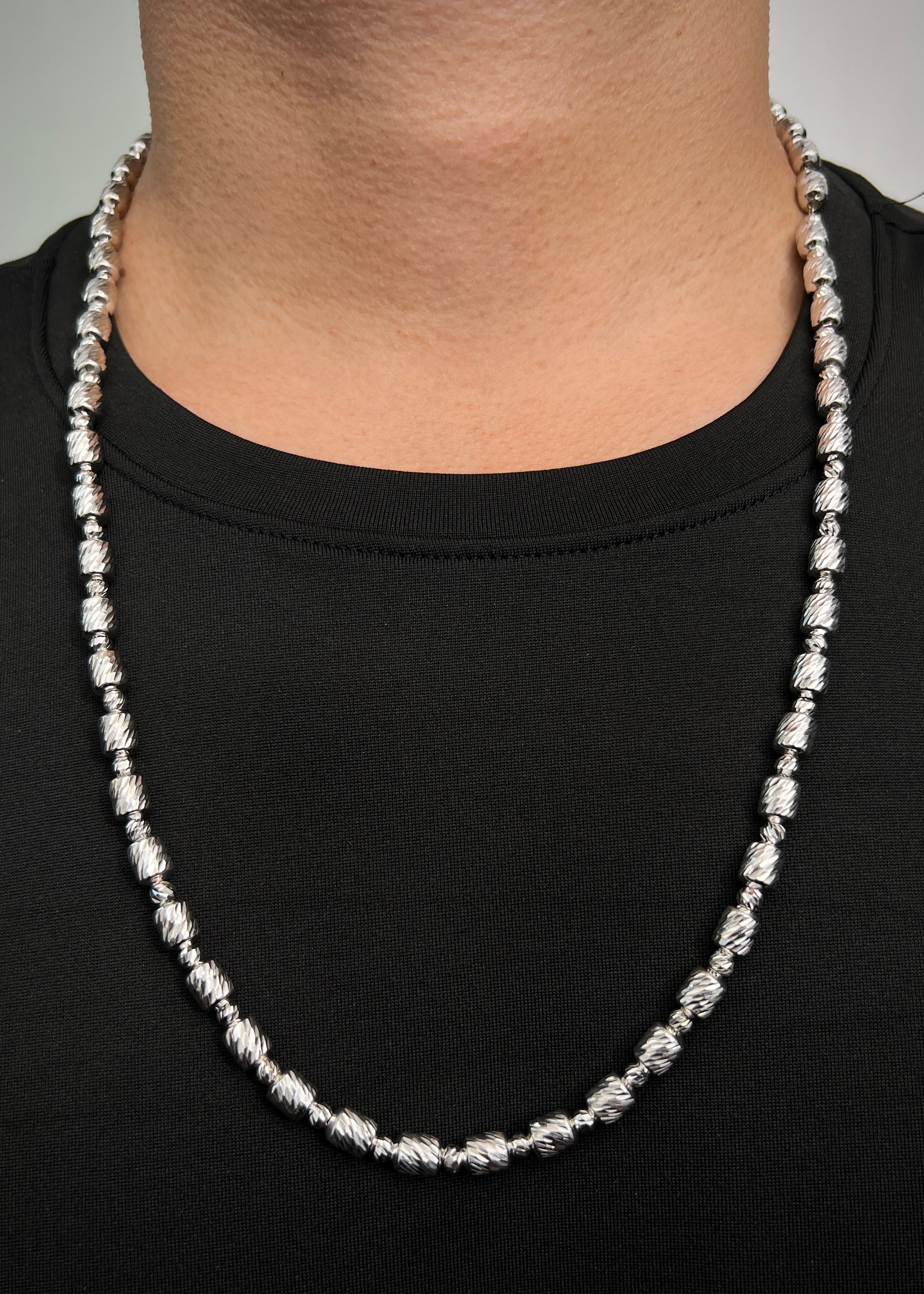 Cadena diamantada 29.4gr / Largo 67cm / Oro Blanco Nac M