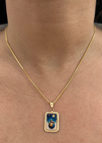 Dije Placa Diamantada 0.7gr / 2.8cm / 14.2mm — Oro Amarillo