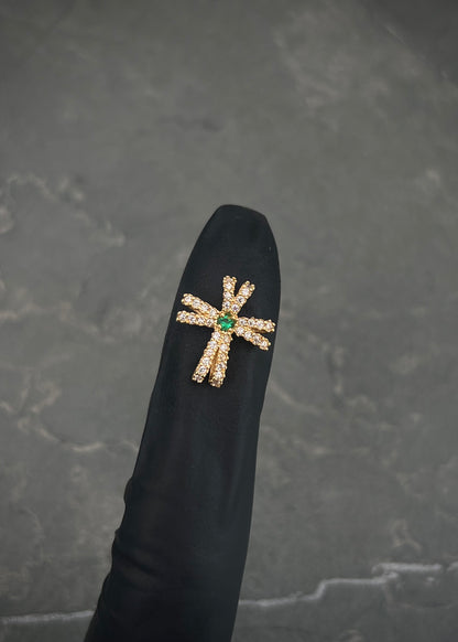 Dije cruz con swarovski verde y blanco 1gr / Largo 1.4cm / Oro Amarillo Nac M