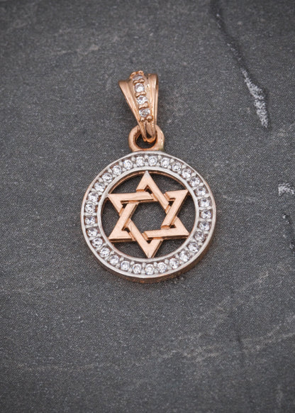 Dije estrella de david 1.35gr / Largo 2cm / Oro Rosado Nac M