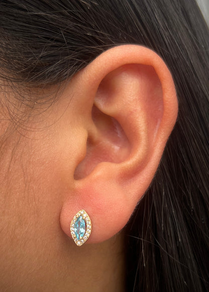 Topos con swarovski azul y blanco 1.8gr / Largo 1cm / Oro Amarillo Nac P