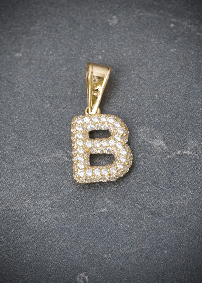 Dije letra B con swarovski blanco 1.4gr / Largo 1.7cm / Oro Amarillo Nac B