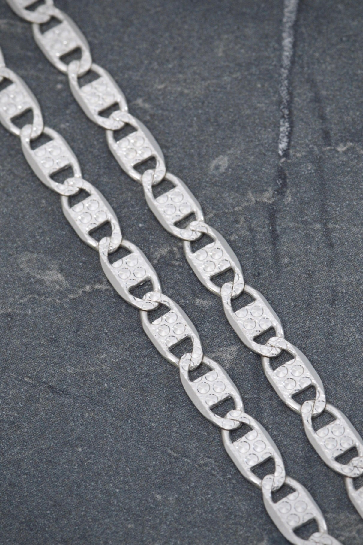 Cadena plana diamantada 9.75gr / Largo 60cm / Plata M