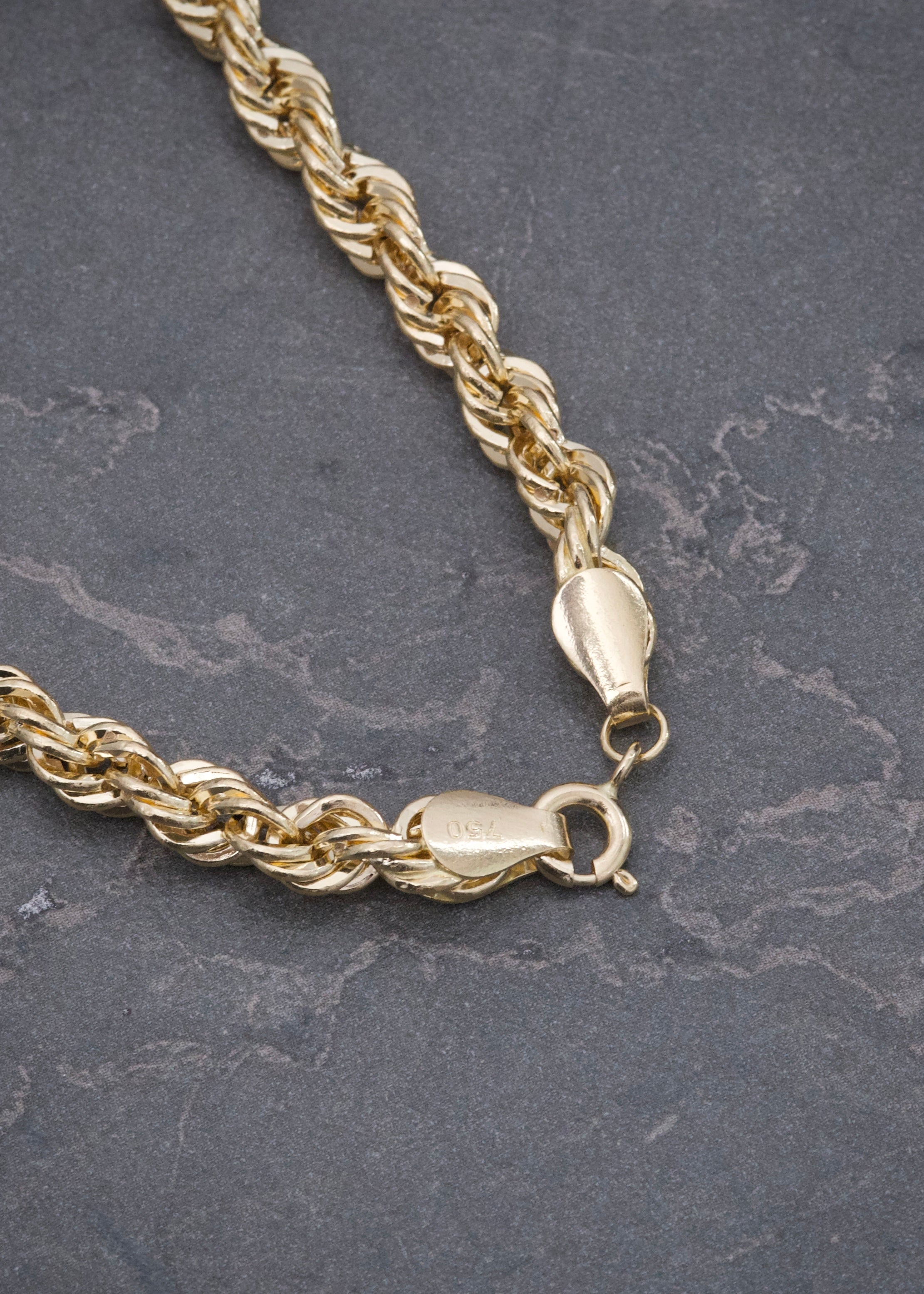Cadena Lazo 13.35gr / 60cm / 5.6mm — Oro Amarillo