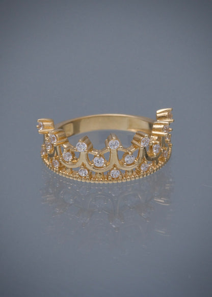 Anillo corona con swarovski blanco 4.25gr / Talla 7 1/4 / Oro Amarillo Nac P
