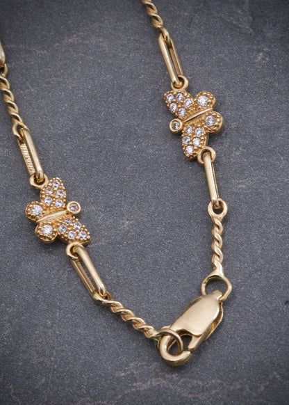 Cadena rustica con mariposas 10.25gr / Largo 45cm / Oro Amarillo Nac B