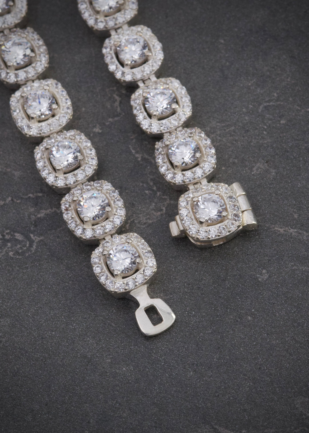 Cadena tenis con swarovski blanco 54gr / Largo 45cm / Plata B
