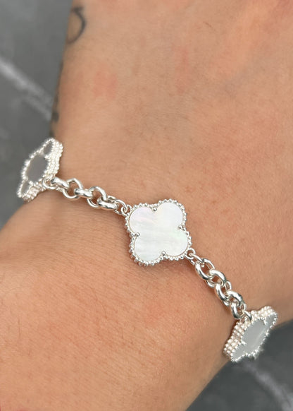 Pulso Lucky Clover Piedra Blanca 8.4gr / 20cm / 14.1mm — Plata 925