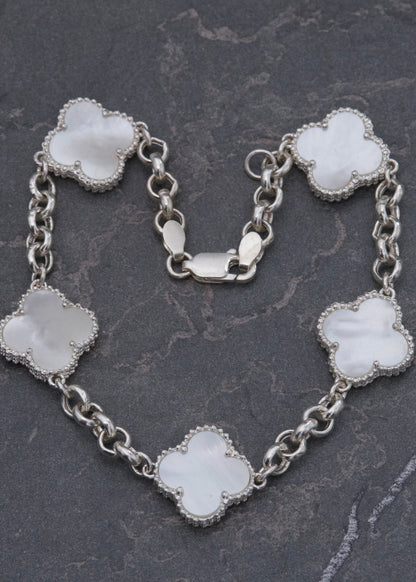 Pulso Lucky Clover Piedra Blanca 8.4gr / 20cm / 14.1mm — Plata 925