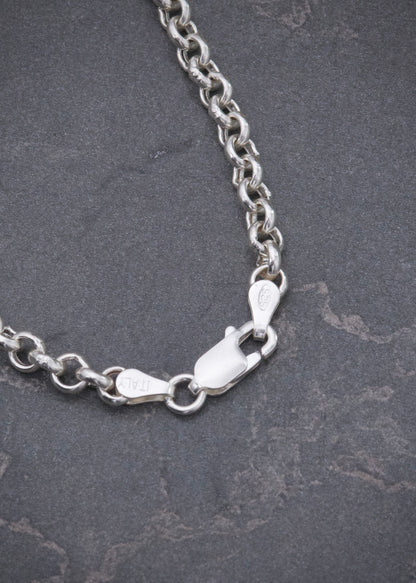Cadena Lucky Clover Diamantada y Piedra Verde 14.3gr / 50cm / 13.8mm — Plata 925