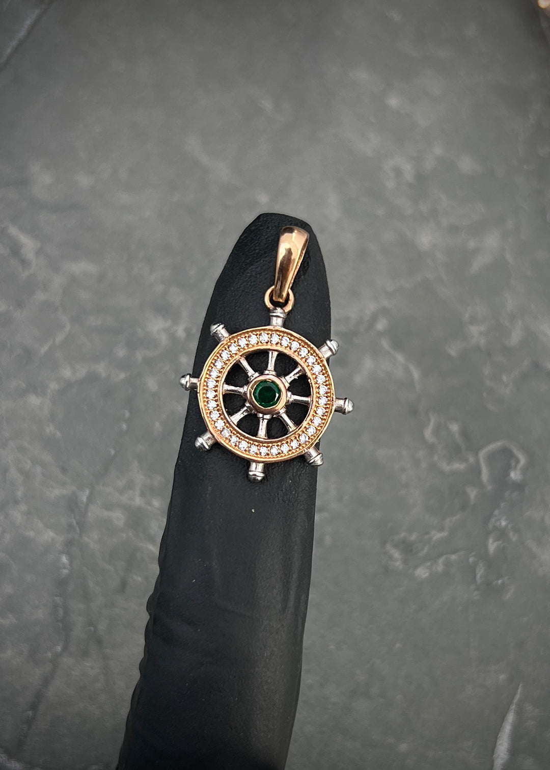 Dije timon con swarovski blanco y verde 2.65gr / Largo 2.7cm — Oro Rosado